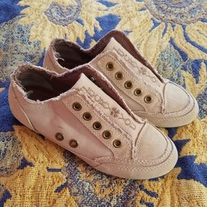 Lucky Brand Sneakers